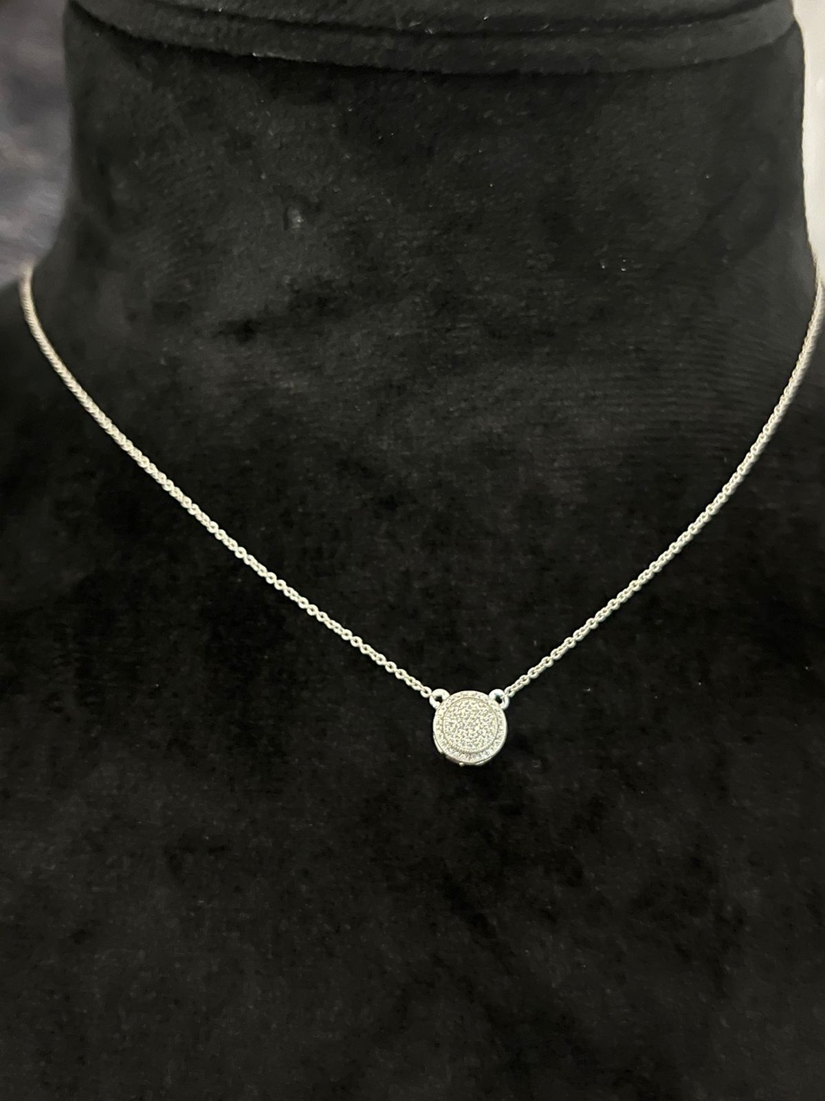 Round Diamond Halo Necklace