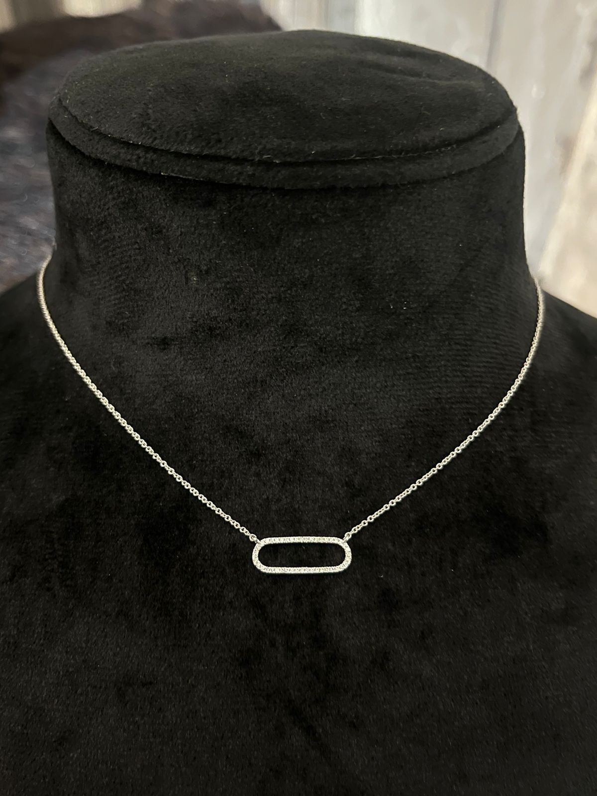 Oval Outline Diamond Necklace