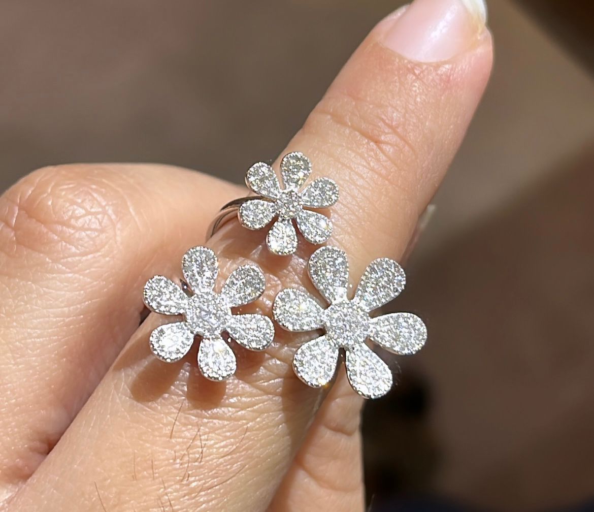 Tri Flower Diamond Ring